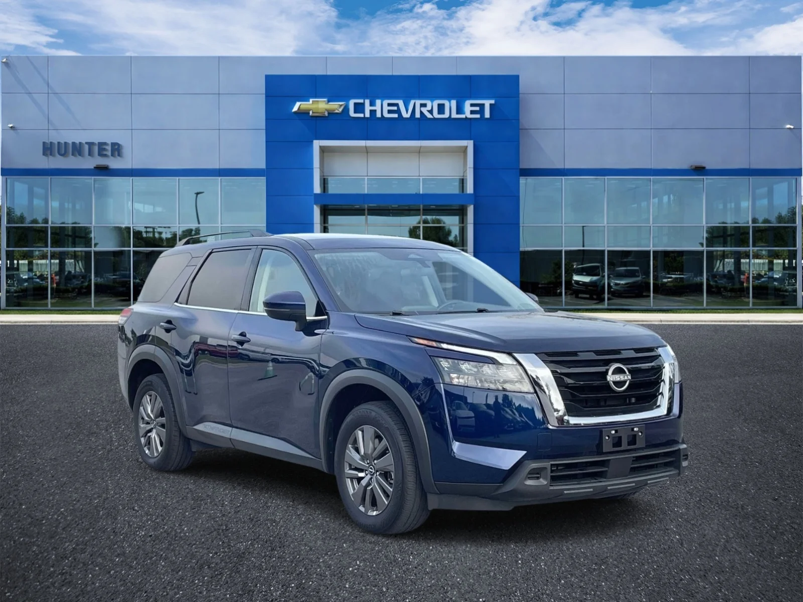 2025 Nissan Pathfinder SV