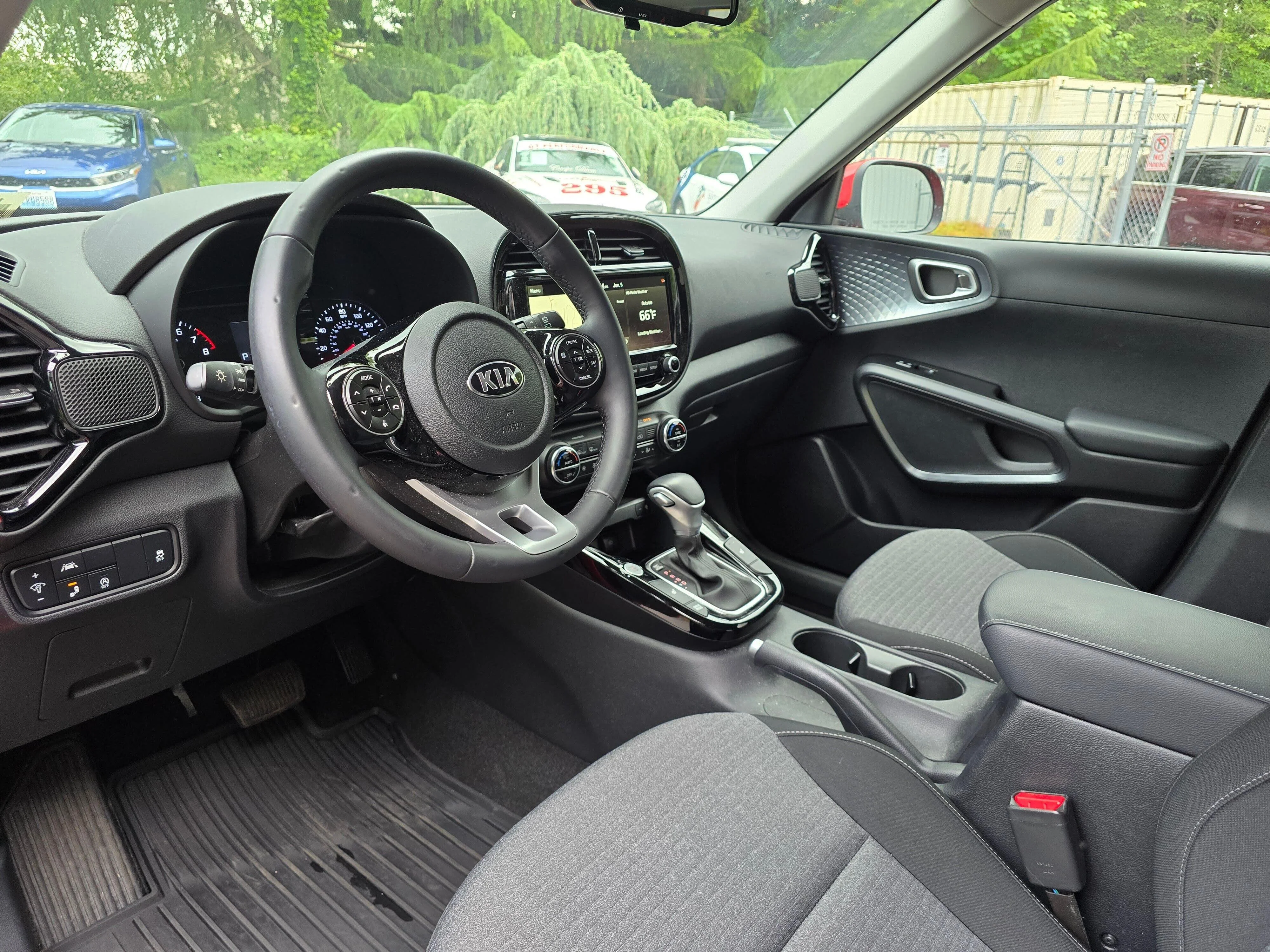 Used 2020 Inferno Red Kia EX image 11