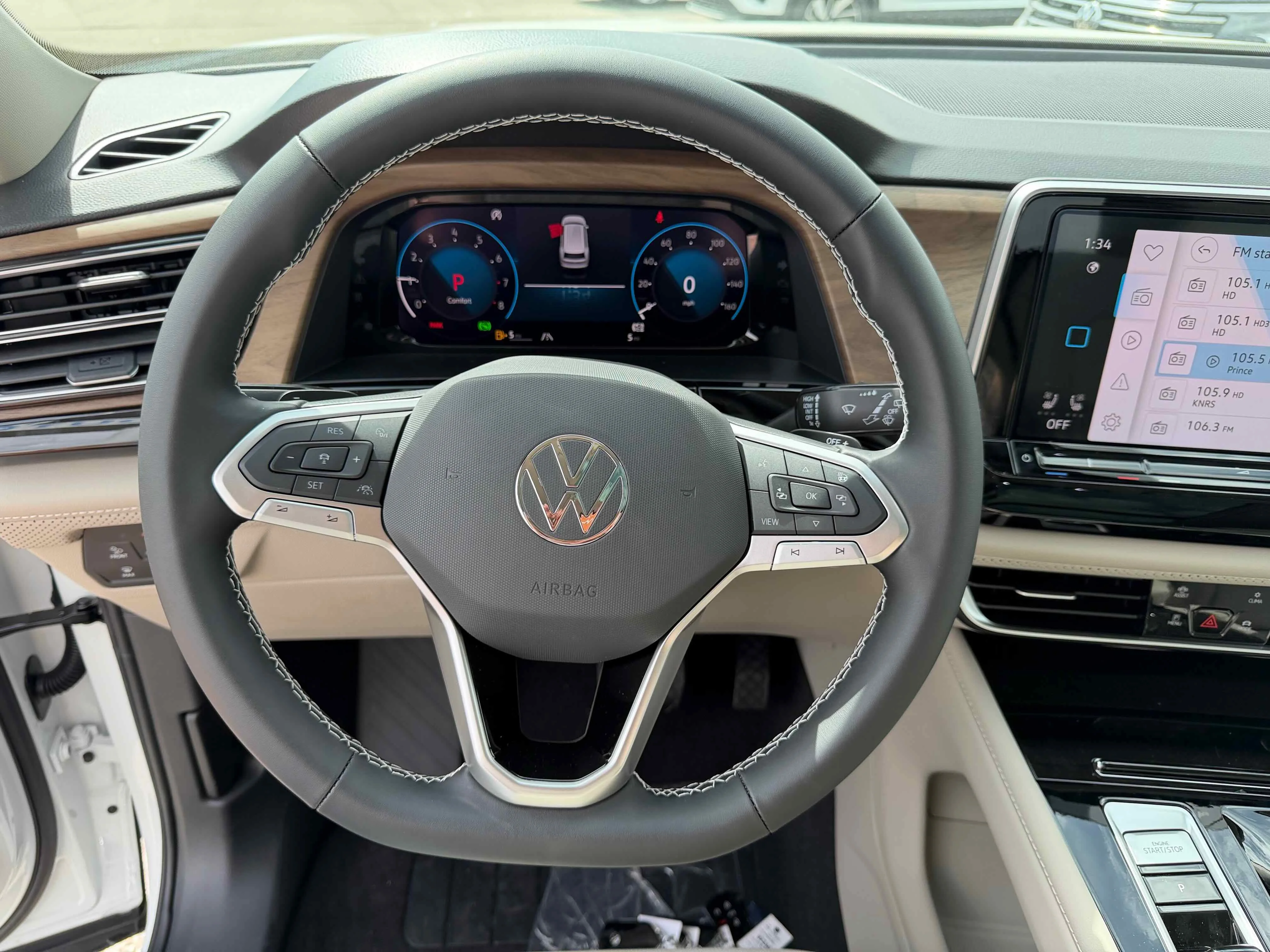 New 2026 Opal White Volkswagen 2.0T SE w/Technology image 3