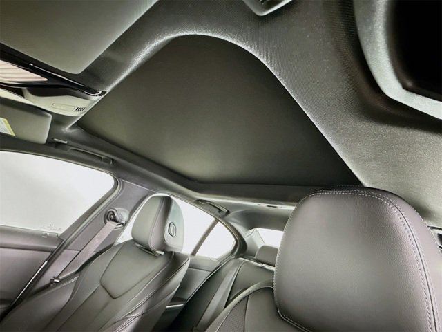 Used 2026 Alpine White BMW 330i image 23