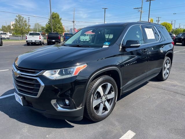 Used 2020 MOSAIC BLACK METALLIC Chevrolet LT Leather image 3