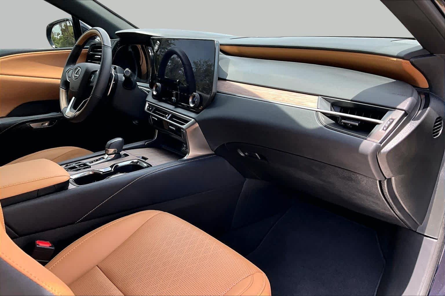 Used 2024 Nightfall Mica Lexus Premium Plus image 19