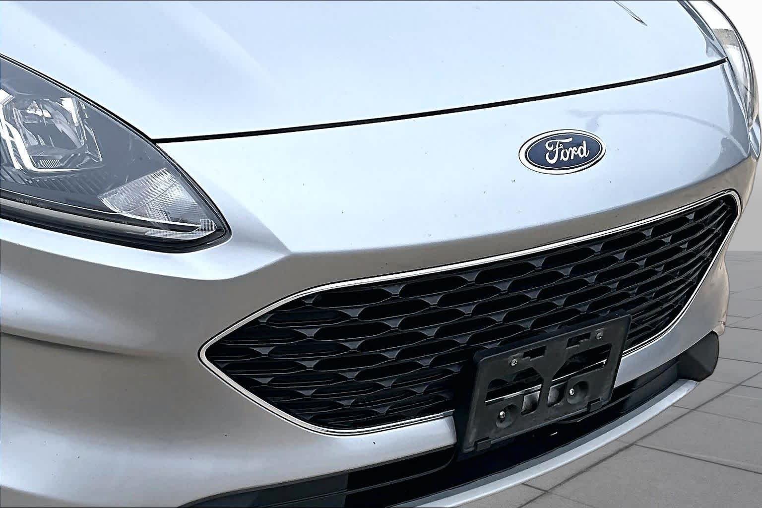 Used 2021 Iconic Silver Metallic Ford SEL image 30