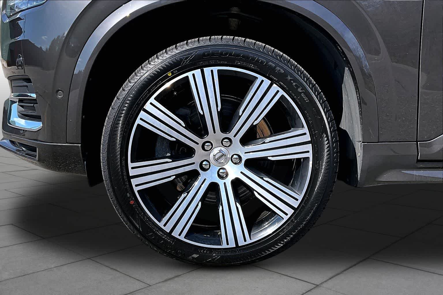 Used 2024 Platinum Grey Metallic Volvo Plus image 11