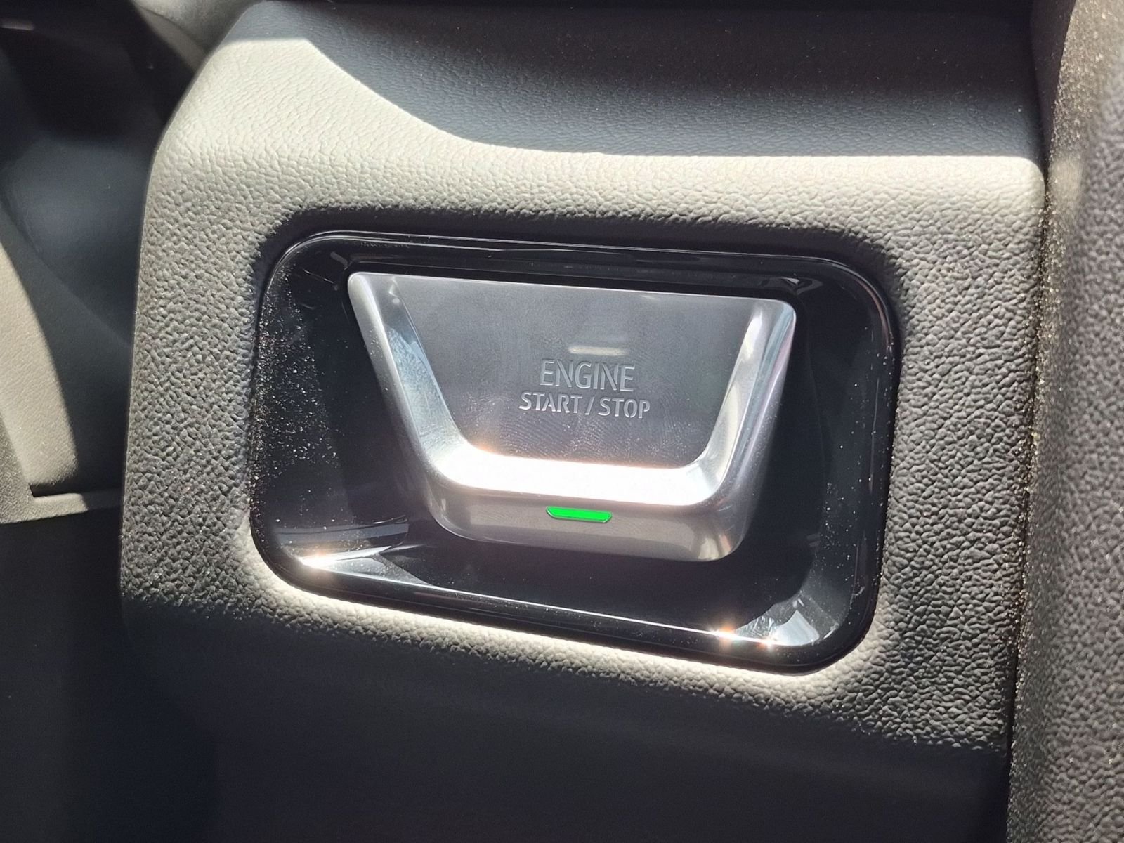 2026 GMC Yukon XL Denali - Photo 24