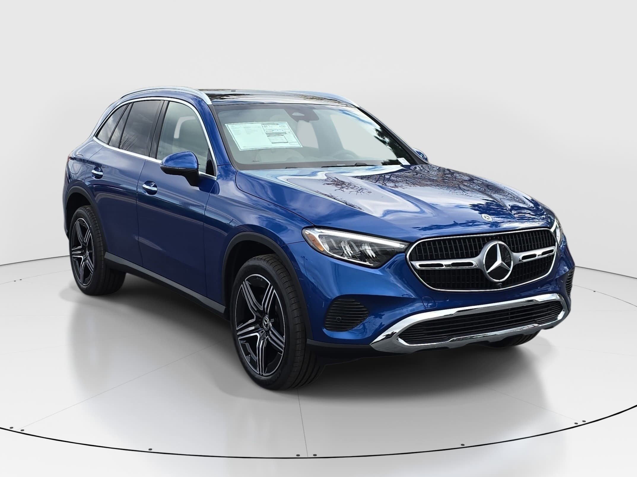 New 2026 Starling Blue Metallic Mercedes-Benz GLC300 image 3