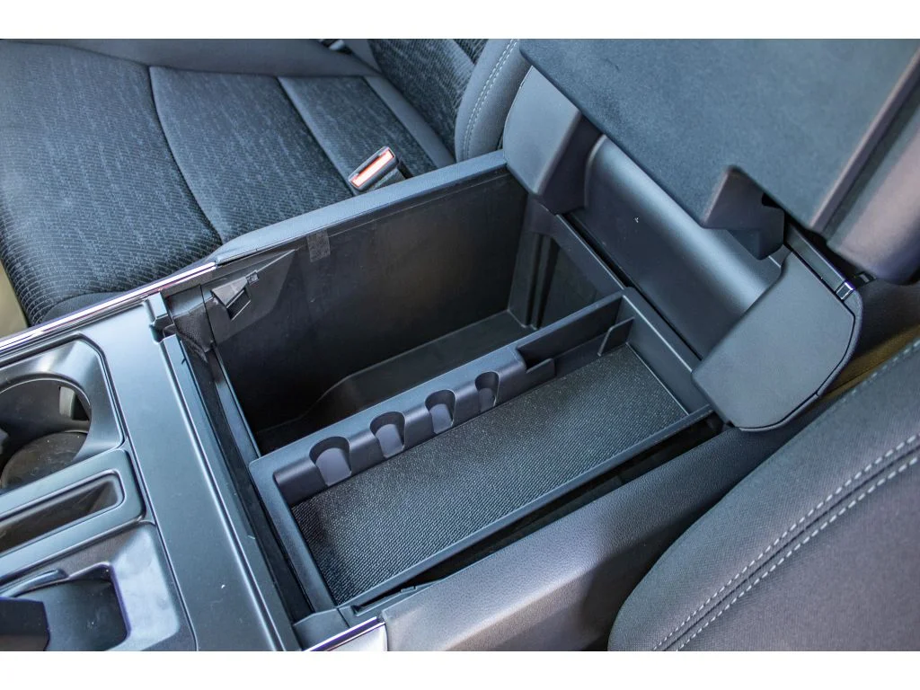 New 2026 CARBONIZED GRAY METALLIC Ford XLT image 36