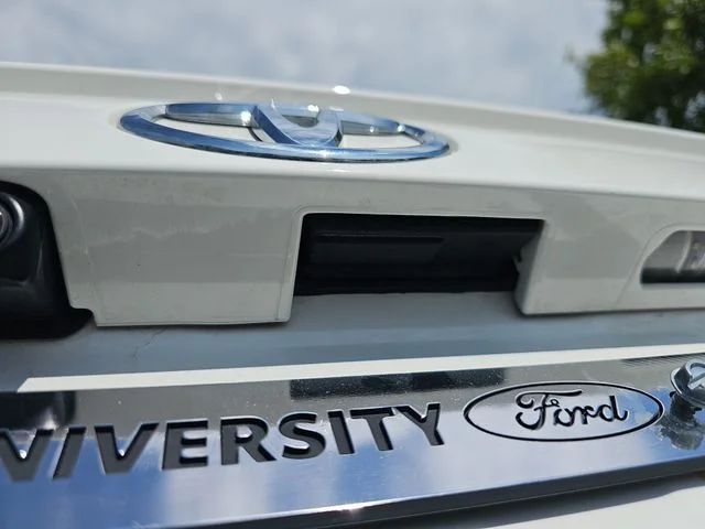 Used 2025 White Toyota LE image 13