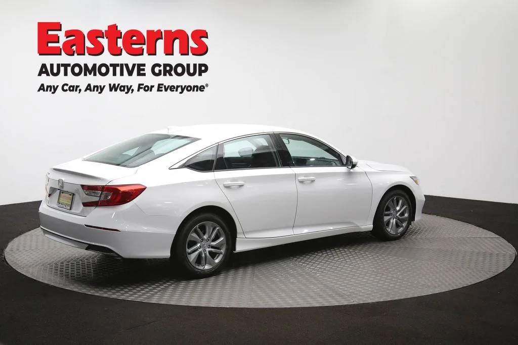 Used 2020 White Honda LX image 39