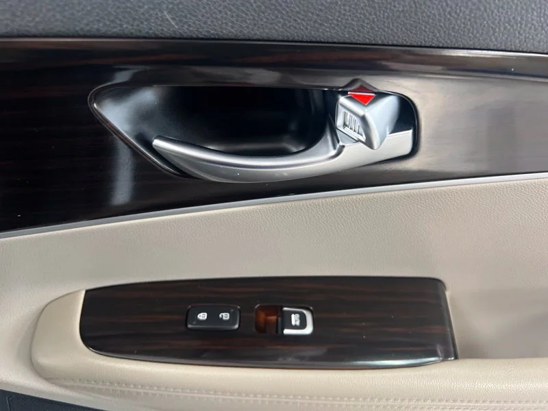 Used 2019 White Kia LX image 14