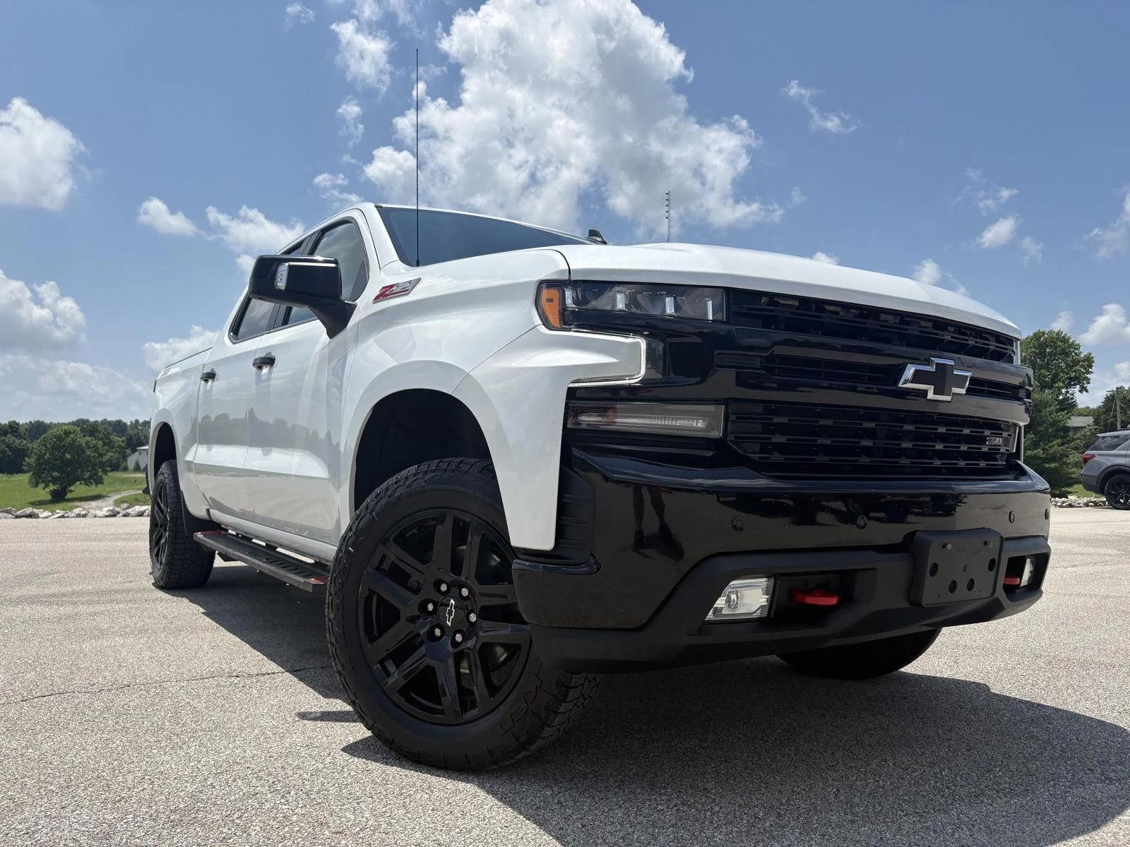 Used 2021 Summit White Chevrolet LT Trail Boss image 2