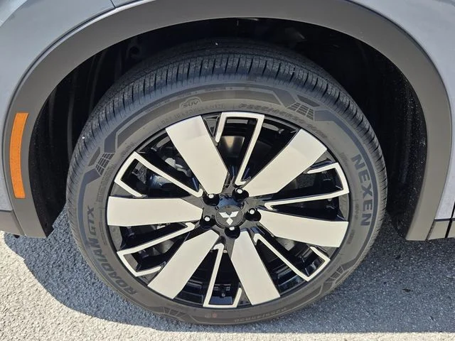New 2026 Gray Mitsubishi SE 1.5T 2WD image 4
