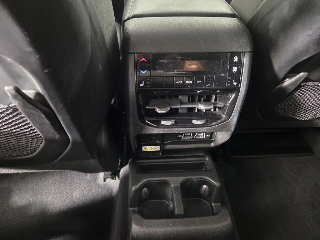 Used 2021 Silver Zynith Jeep Limited image 26