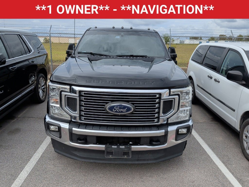 Used 2022 Agate Black Metallic Ford Lariat image 2