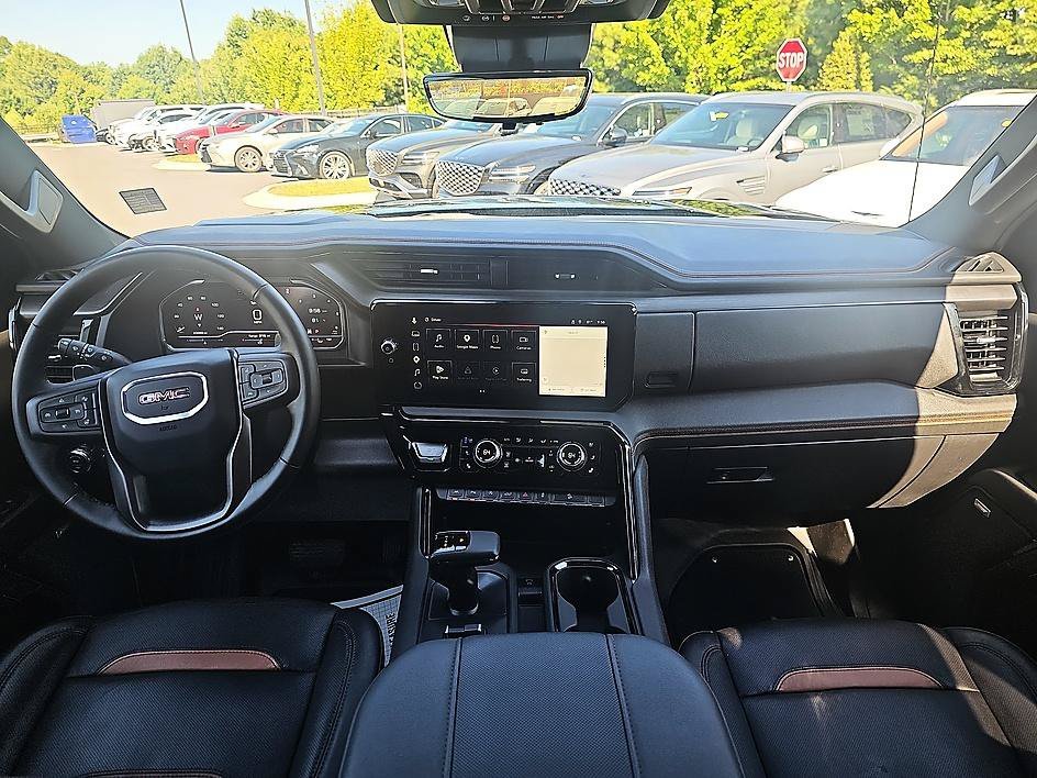 Used 2024 Onyx Black GMC AT4 image 35