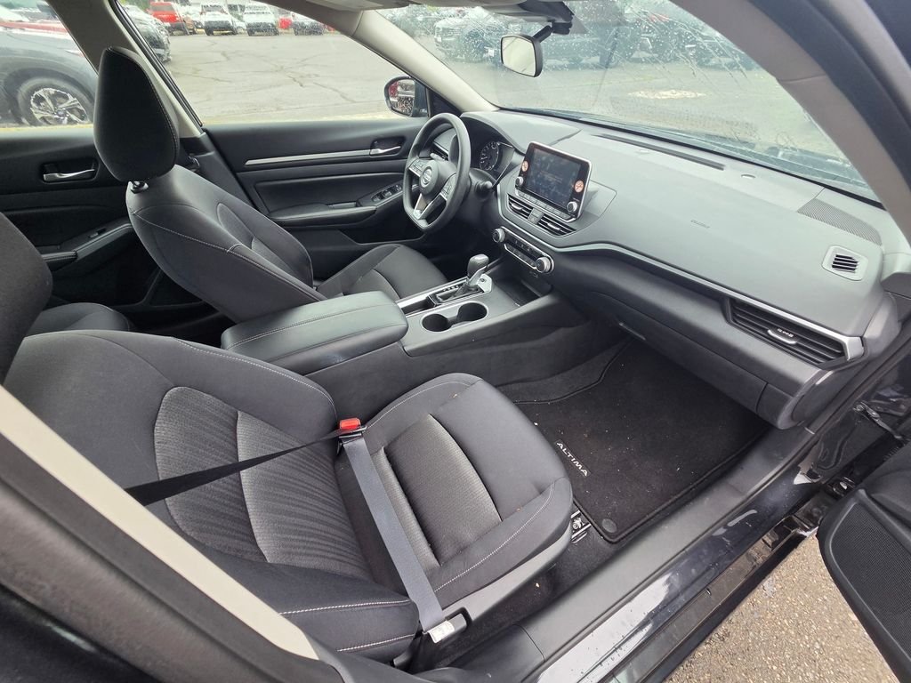 Used 2022 Blue Nissan 2.5 SV image 19