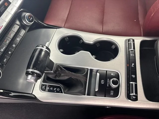 Used 2018 Silver Kia GT1 image 9