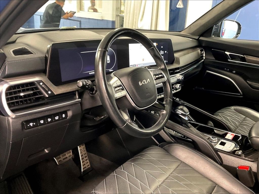 Used 2024 Black Kia SX-Prestige X-Line image 8