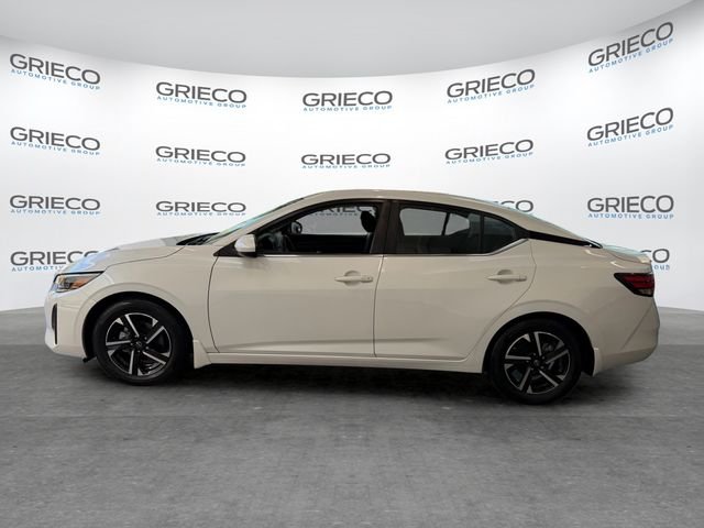 Used 2024 White Nissan SV image 4