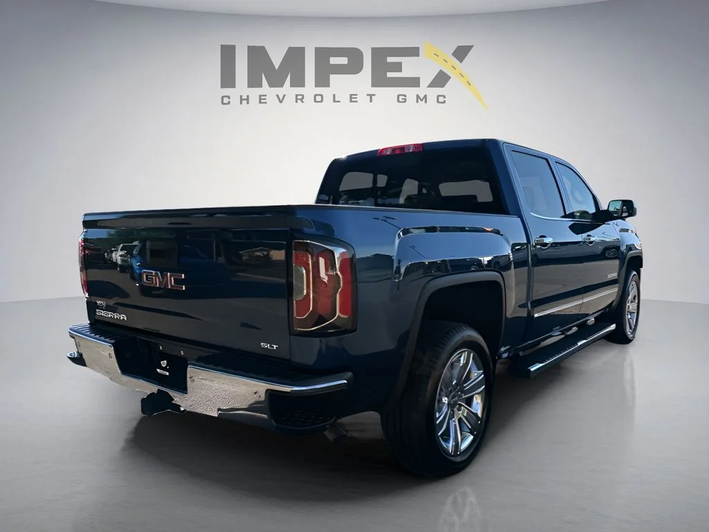 Used 2017 Blue GMC SLT image 5