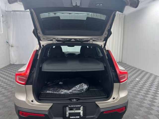 Used 2023 Gray Volvo Ultimate image 8