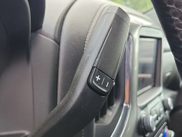 2022 Chevrolet Silverado 1500 LT - Photo 29