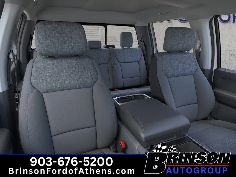 New 2026 Oxford White Ford XLT image 10