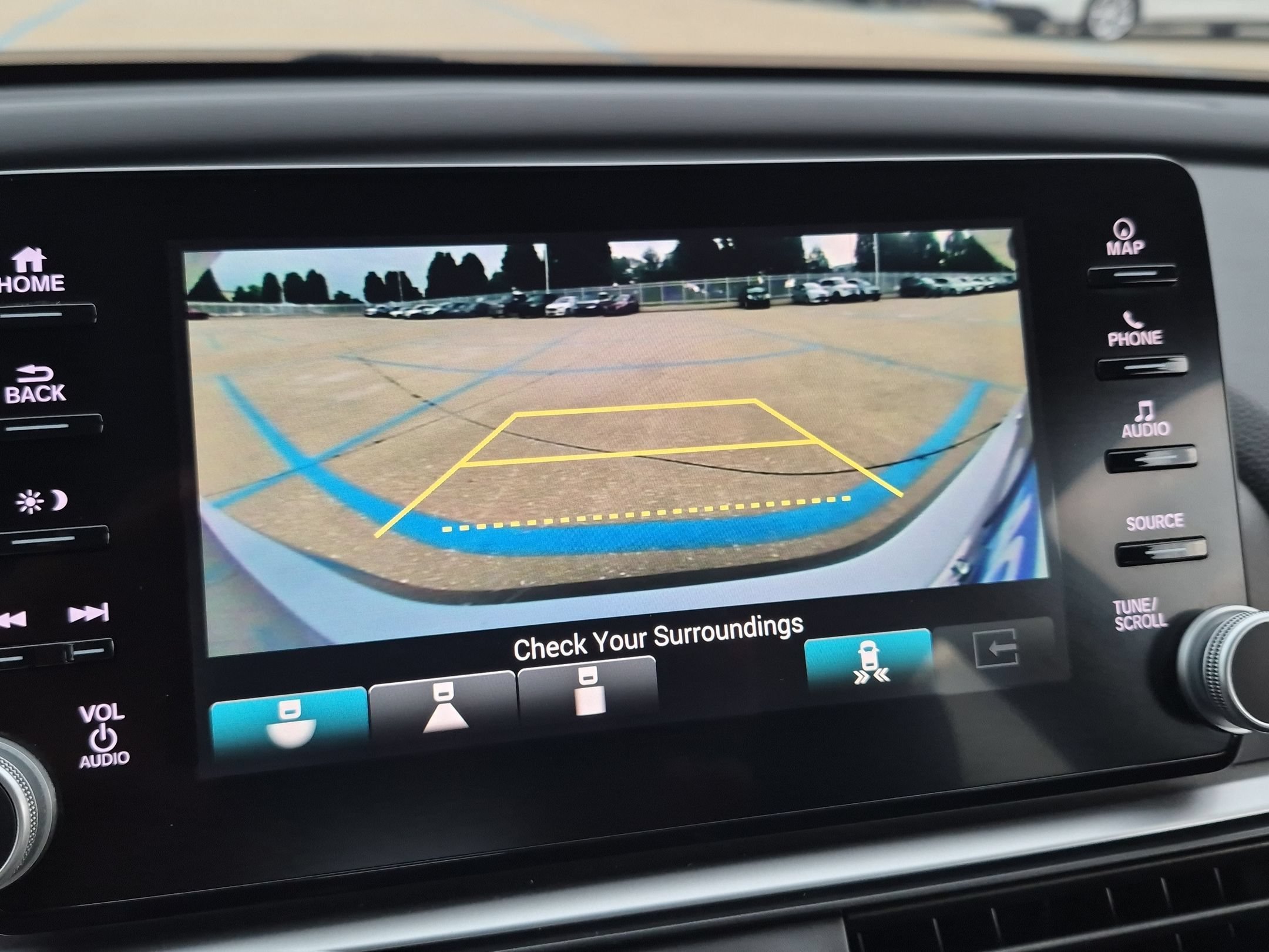 2018 Honda Accord Touring - Photo 20