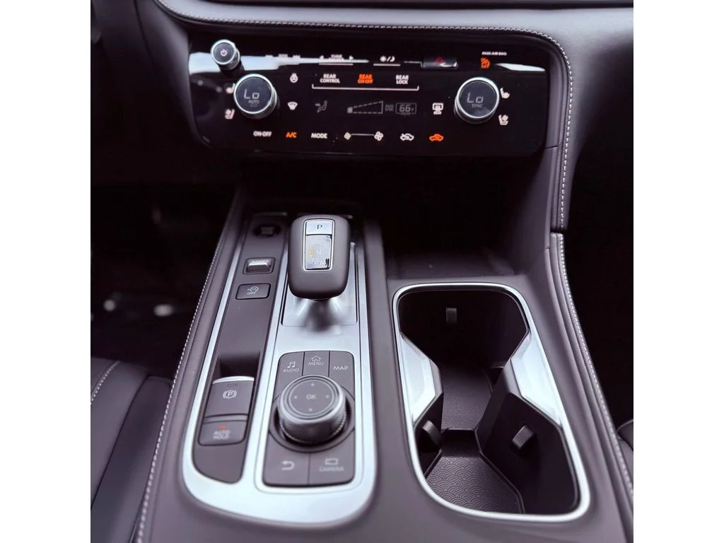 New 2026 Grand Blue INFINITI Luxe FWD image 11
