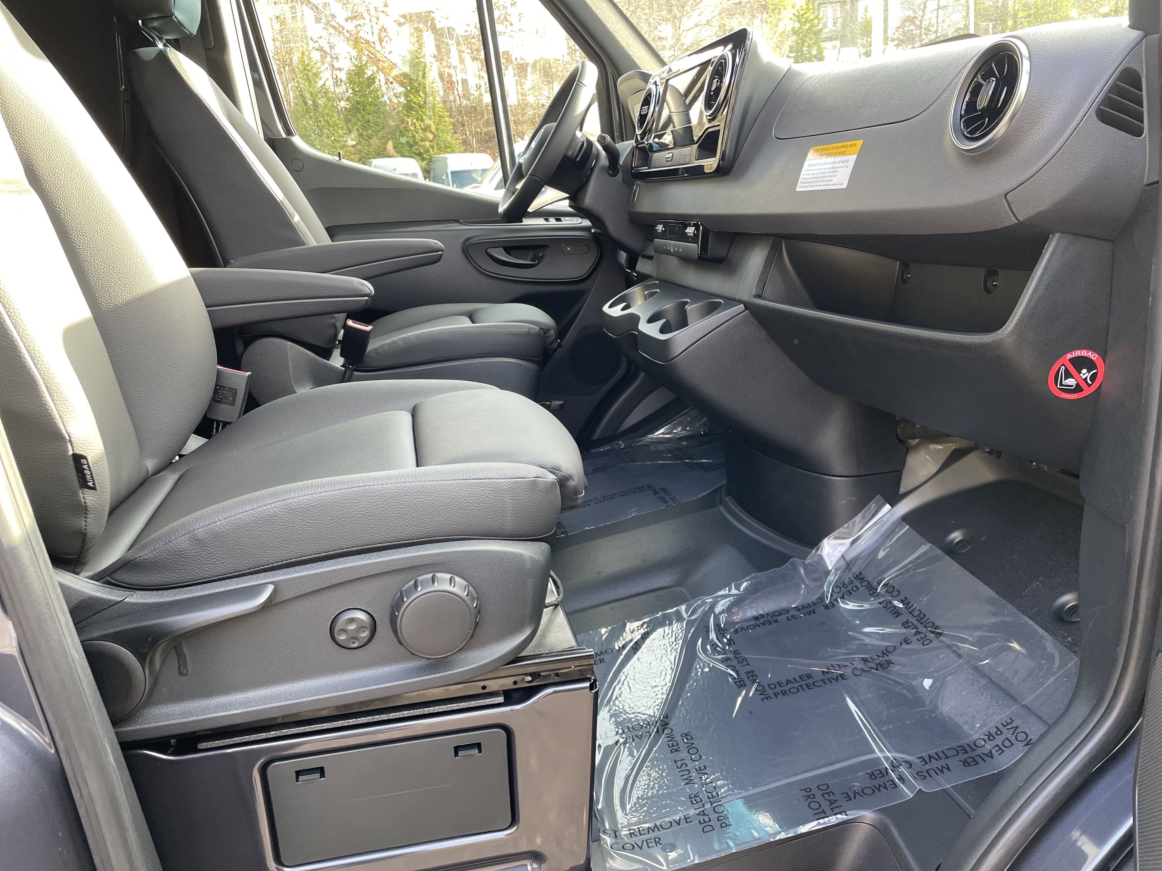 2025 Mercedes-Benz Sprinter Cargo Van Base - Photo 39