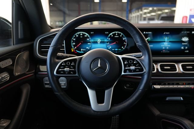 Used 2021  Mercedes-Benz GLS 580 image 11
