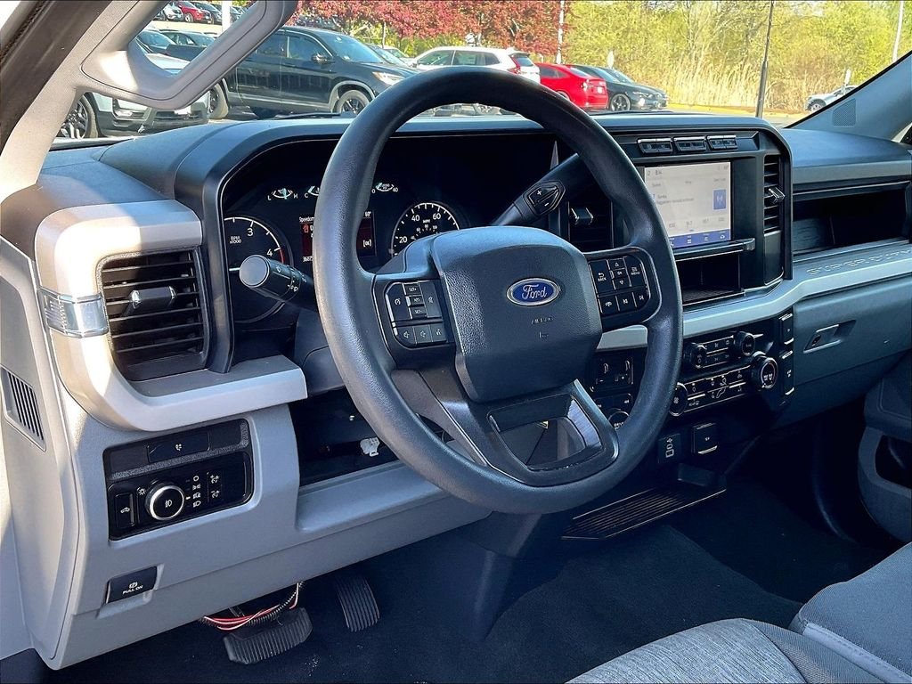 Used 2023 White Ford XL image 8