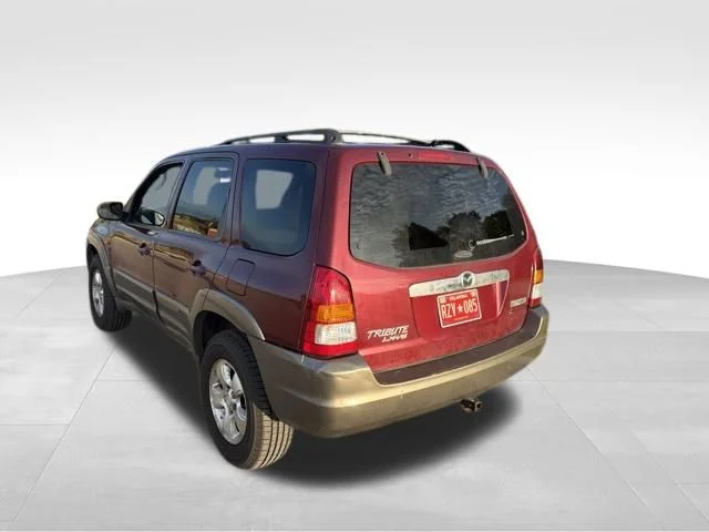 Used 2003 Red Mazda LX image 6