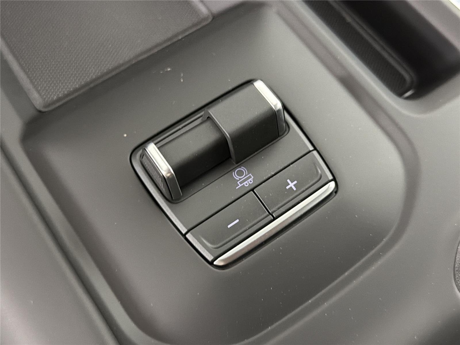 New 2026 Onyx Black GMC Denali Ultimate image 31
