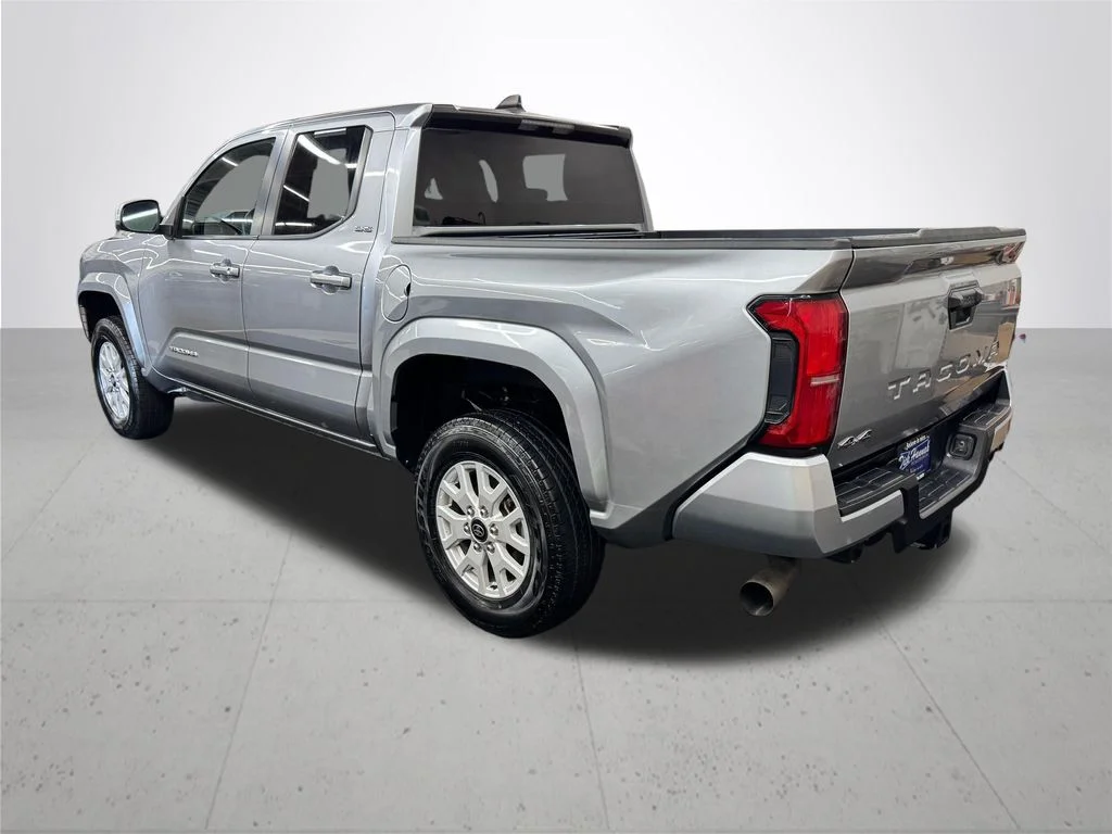 Used 2024 Silver Toyota SR5 image 4
