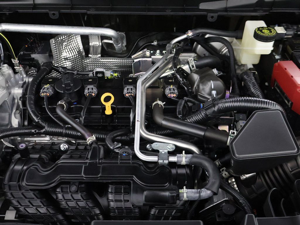 New 2025 Gray Mitsubishi SEL image 27