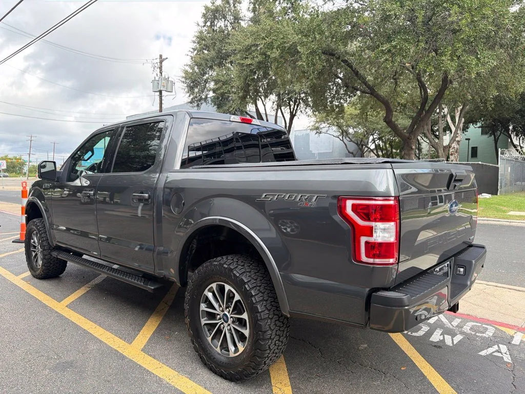 Used 2020 Gray Ford XLT image 5