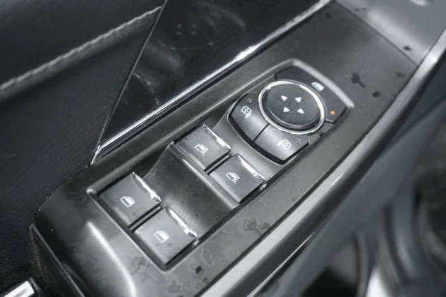 Used 2023 SILVER Ford XLT image 14