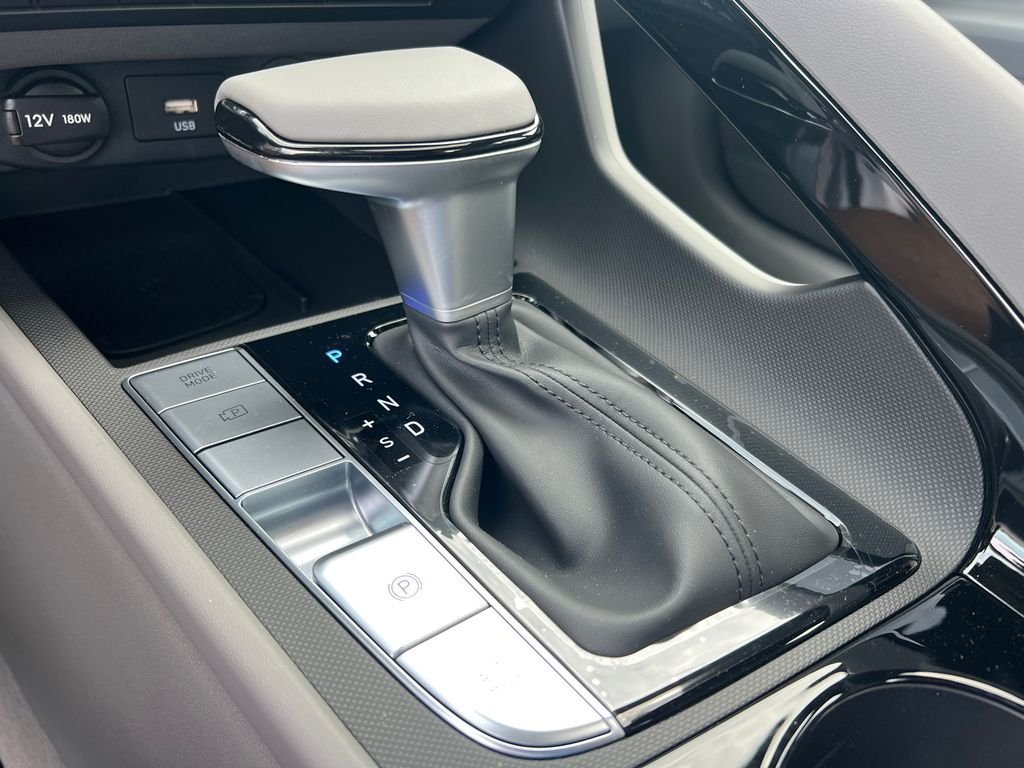 2025 Hyundai Elantra SEL - Photo 31
