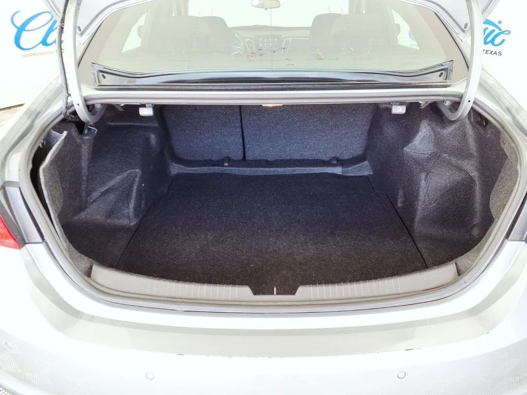 Used 2025 Gray Chevrolet LS image 10