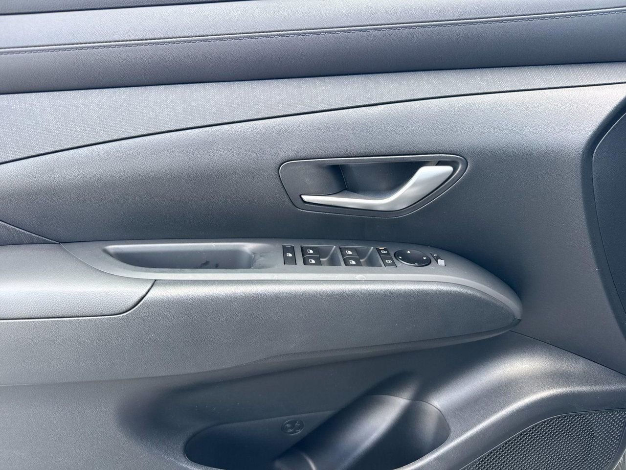 New 2026 Silver Hyundai SEL Premium FWD image 10
