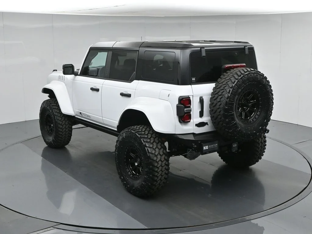 New 2026 White Ford Raptor image 39