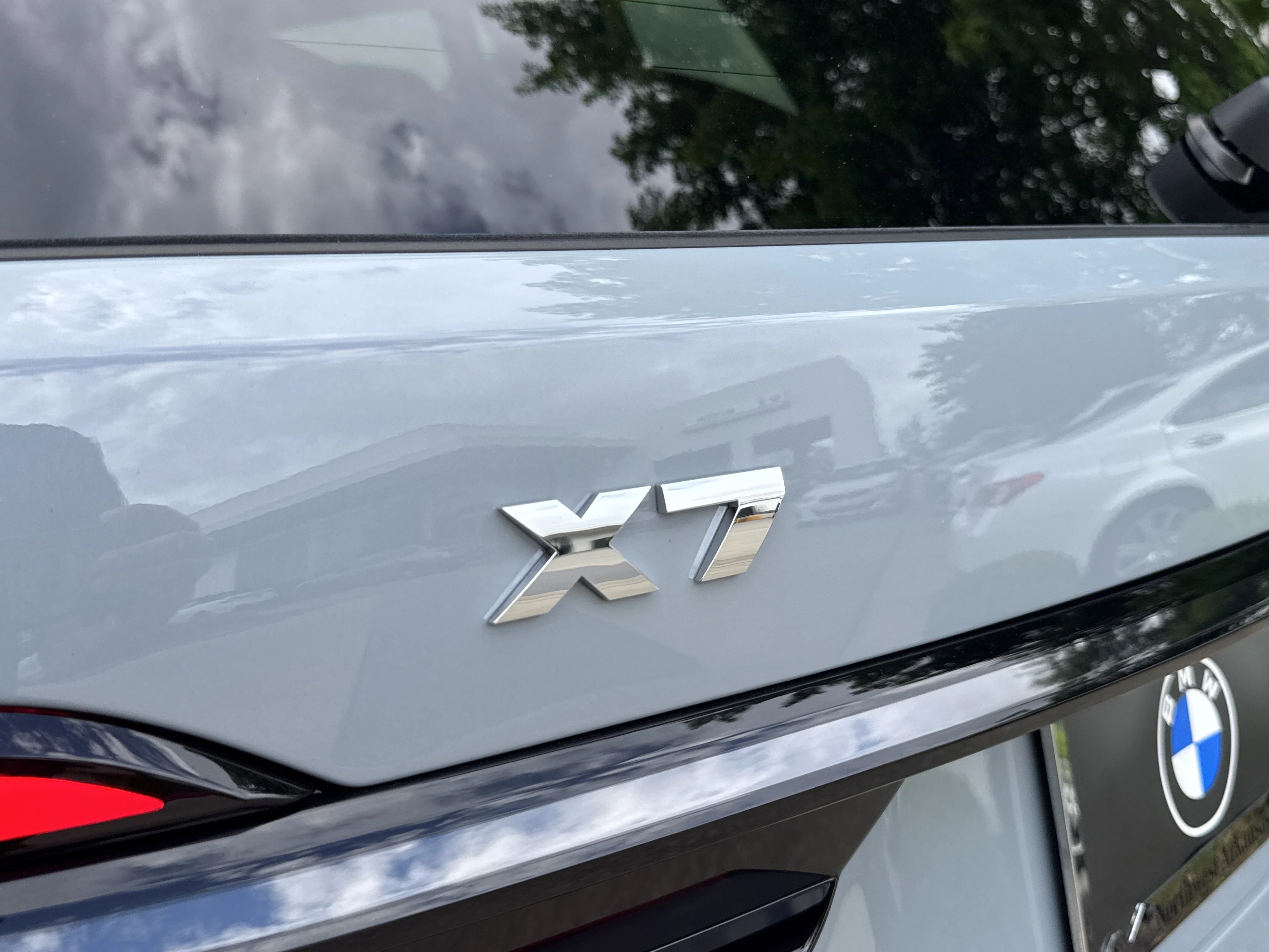 New 2027 0C4P Brooklyn Grey Metallic BMW M60i image 8