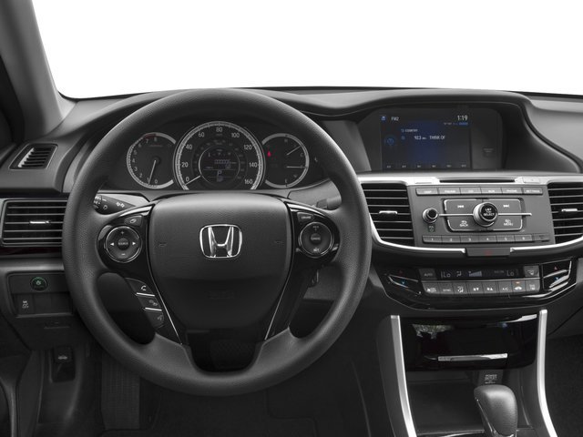 Used 2017 Lunar Silver Metallic Honda LX image 7