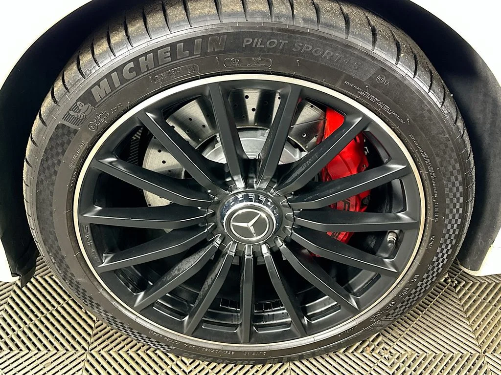 Used 2022 White Mercedes-Benz Base image 29