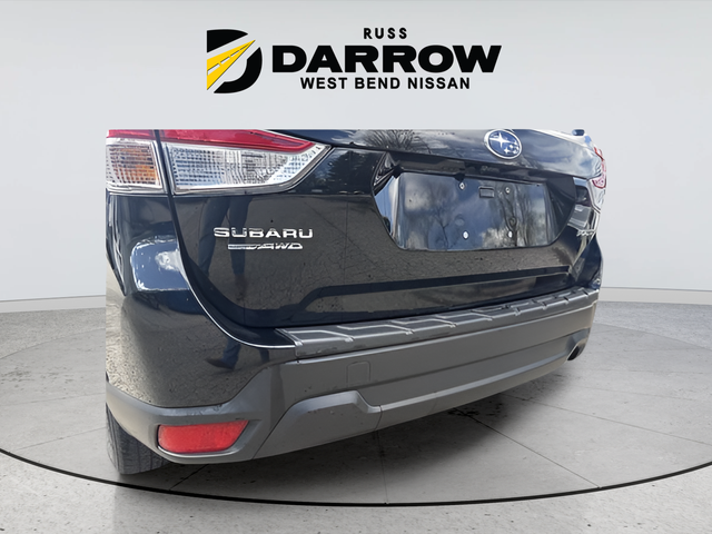 Used 2021 Black Subaru Premium image 5