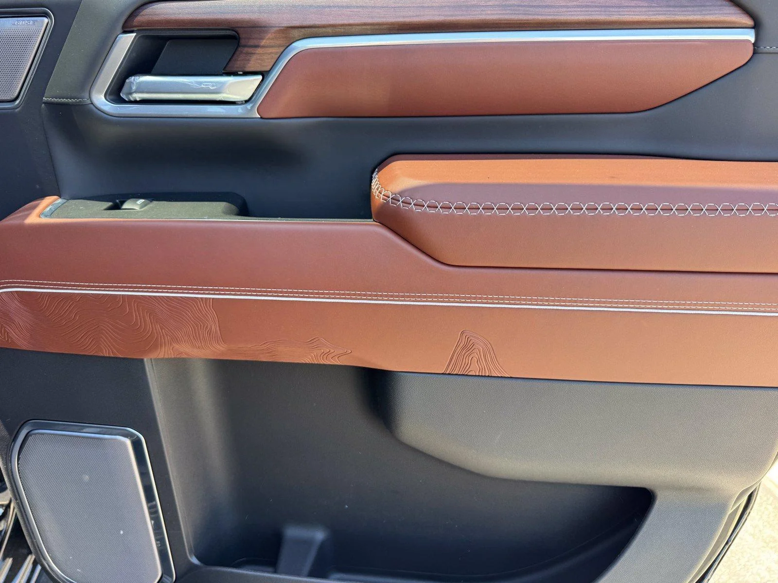 New 2026 Onyx Black GMC Denali Ultimate image 12