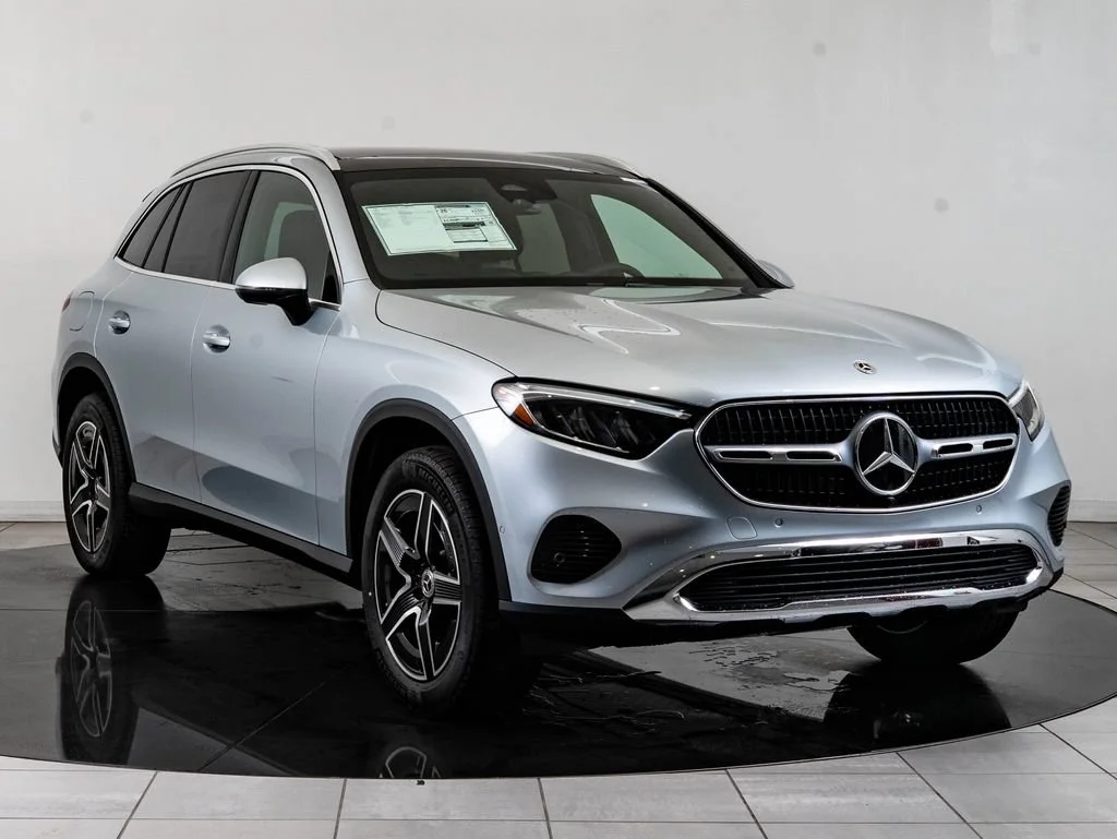 New 2026 Cirrus Silver Metallic Mercedes-Benz GLC 300 image 12