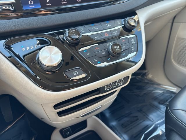 Used 2023 Gray Chrysler Touring L image 24