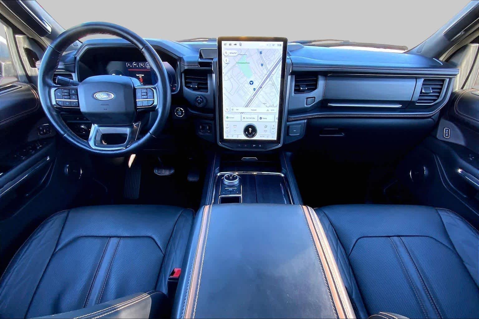Used 2022 Star White Metallic Tri-Coat Ford Platinum image 13
